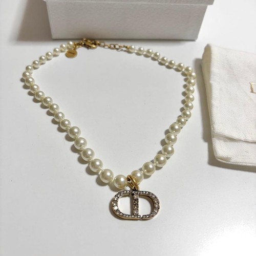 Pendentif christian dior - pendentif,